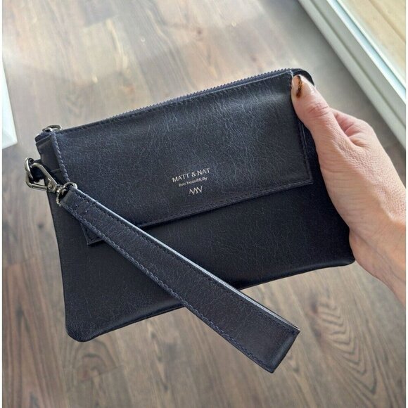 Matt & Nat Wristlet Vegan Leather Wallet Clutch Blue Removable Strap Distressed - Picture 7 of 12